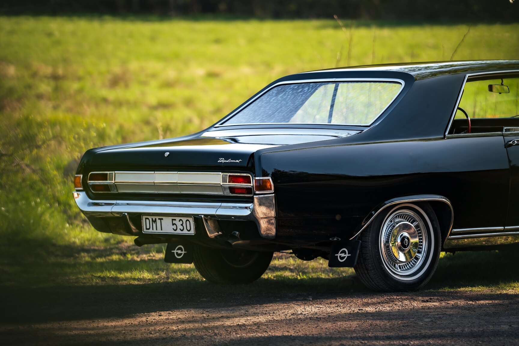 Exteriörbild på 1966 Opel Diplomat Coupé 5.4