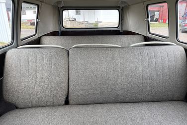 #<Image:0x00007f4188e58d48>