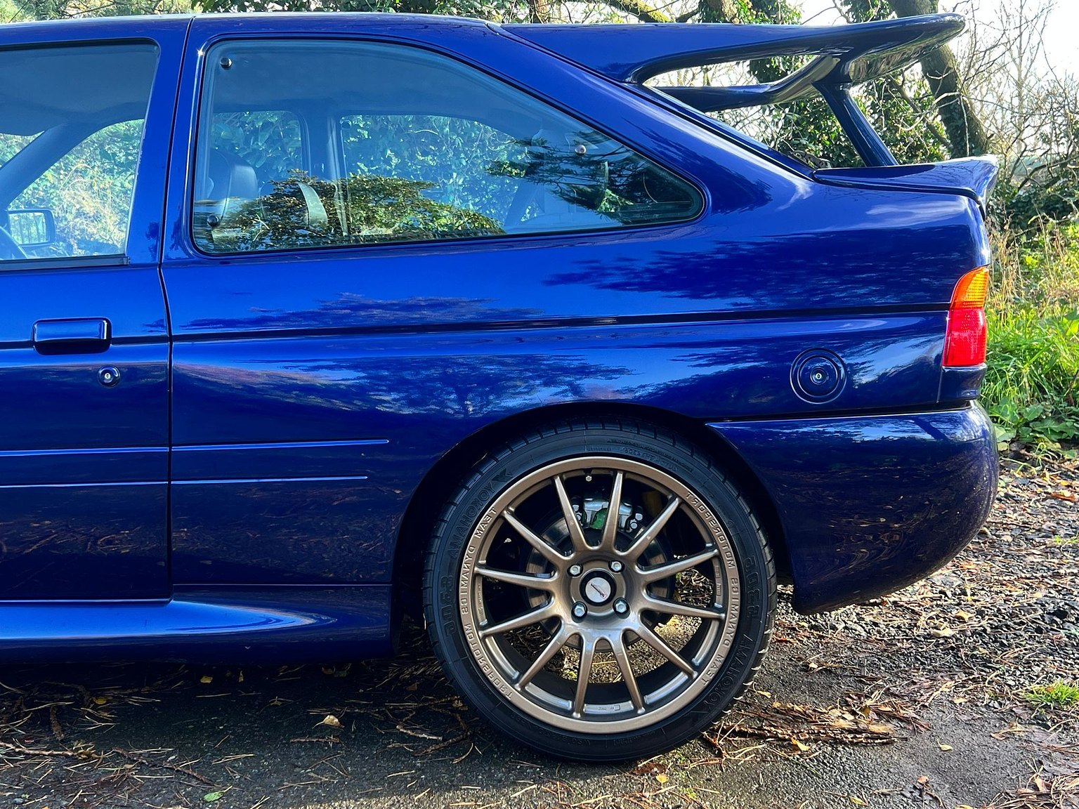 Exteriörbild på 1993 Ford Escort RS Cosworth "Big Turbo"