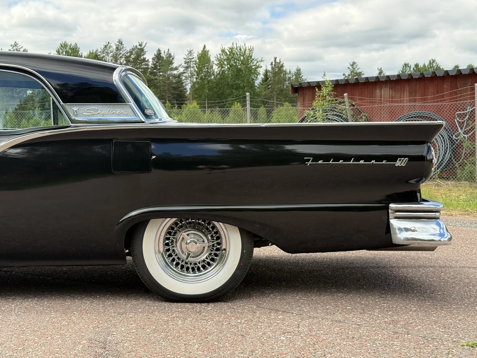 Aussenfoto 1957 Ford Fairlane 500 Hardtop Cabriolet (16)