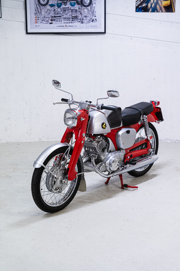 Exteriörbild på 1964 Honda CB92