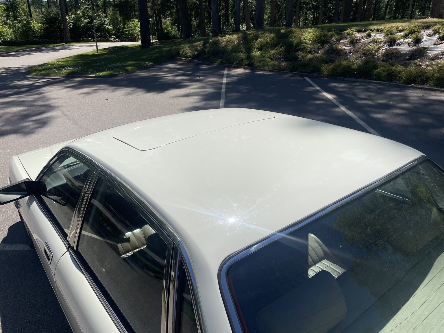 Exteriörbild på 1988 Jaguar XJ6 Sovereign