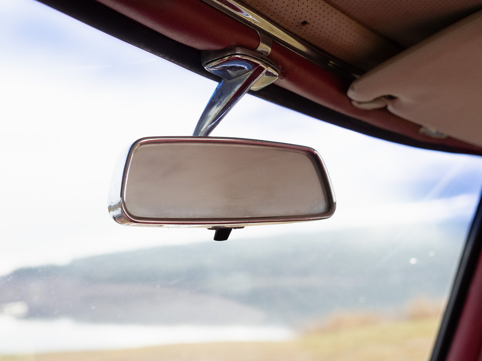 Innenraumfoto von 1966 Mercedes-Benz 230 SL "Pagoda"