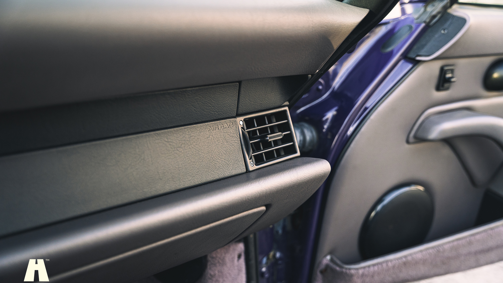 Innenraumfoto von 1994 Porsche 993 Cabriolet (36)