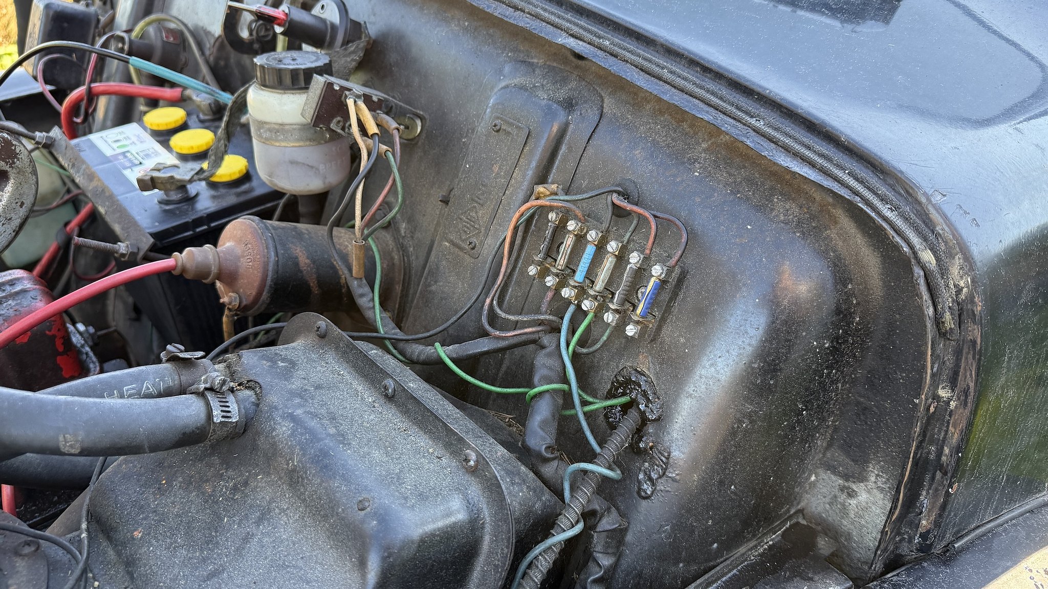 Image of 1957 VOLVO PV 444 – NO RESERVE mechanics