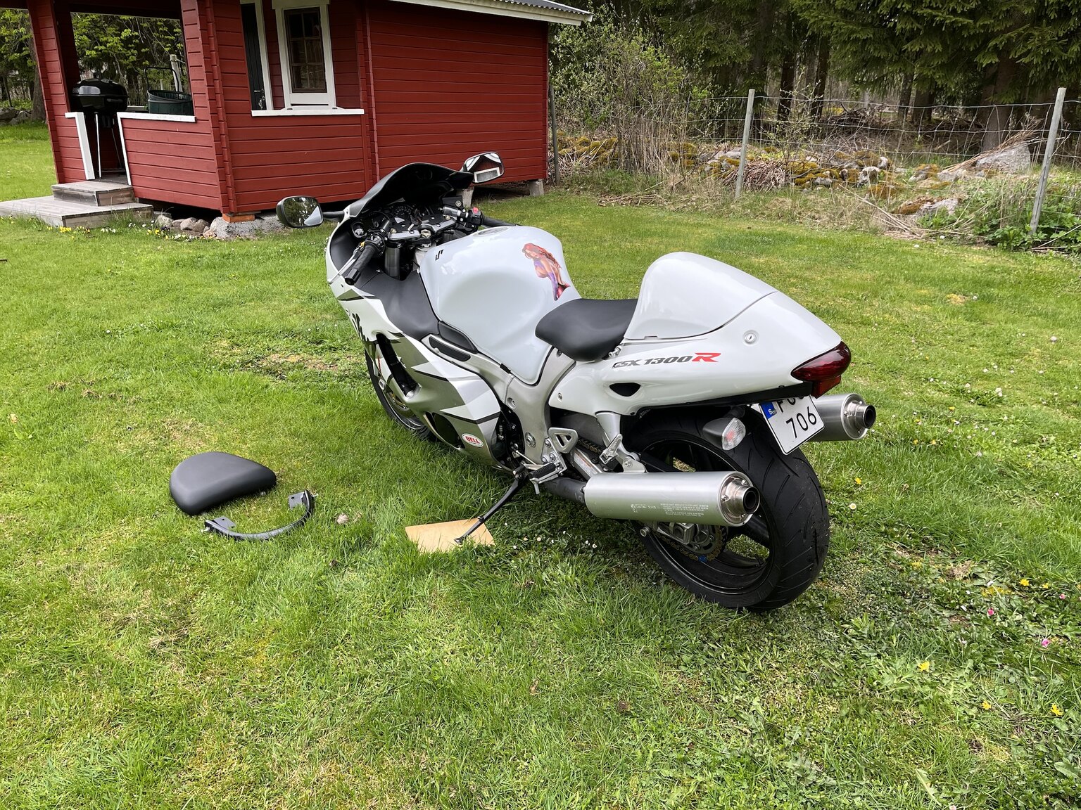 Exteriörbild på 1999 Suzuki GSX1300R Hayabusa