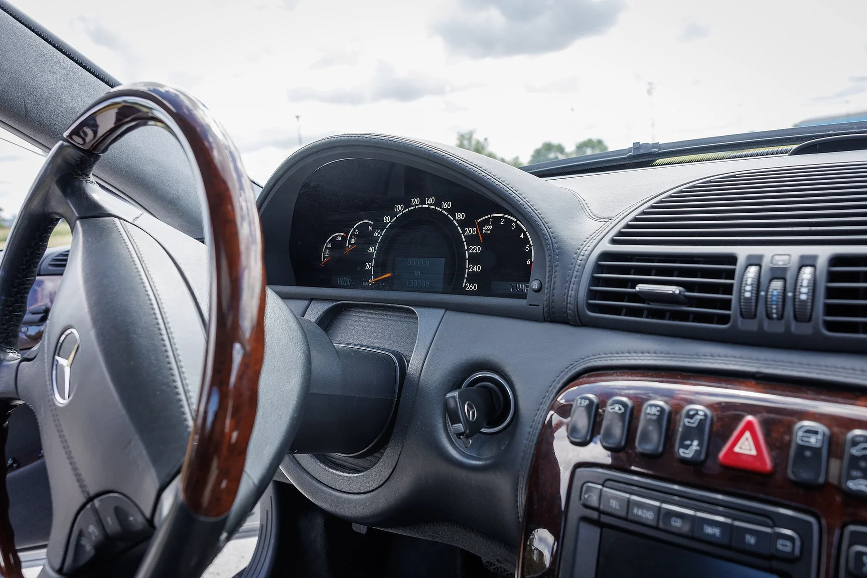 Interiörbild 2000 Mercedes-Benz CL 600 (92)