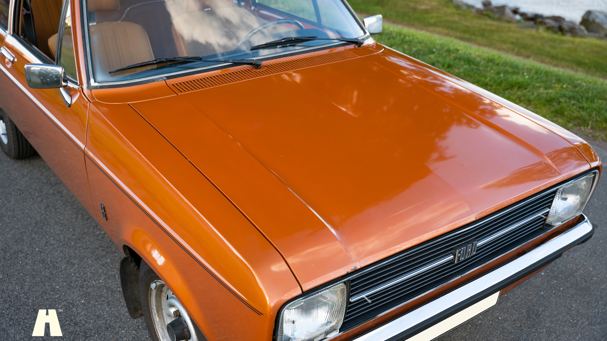Exterior image of 1975 Ford Escort MARK II  (18)