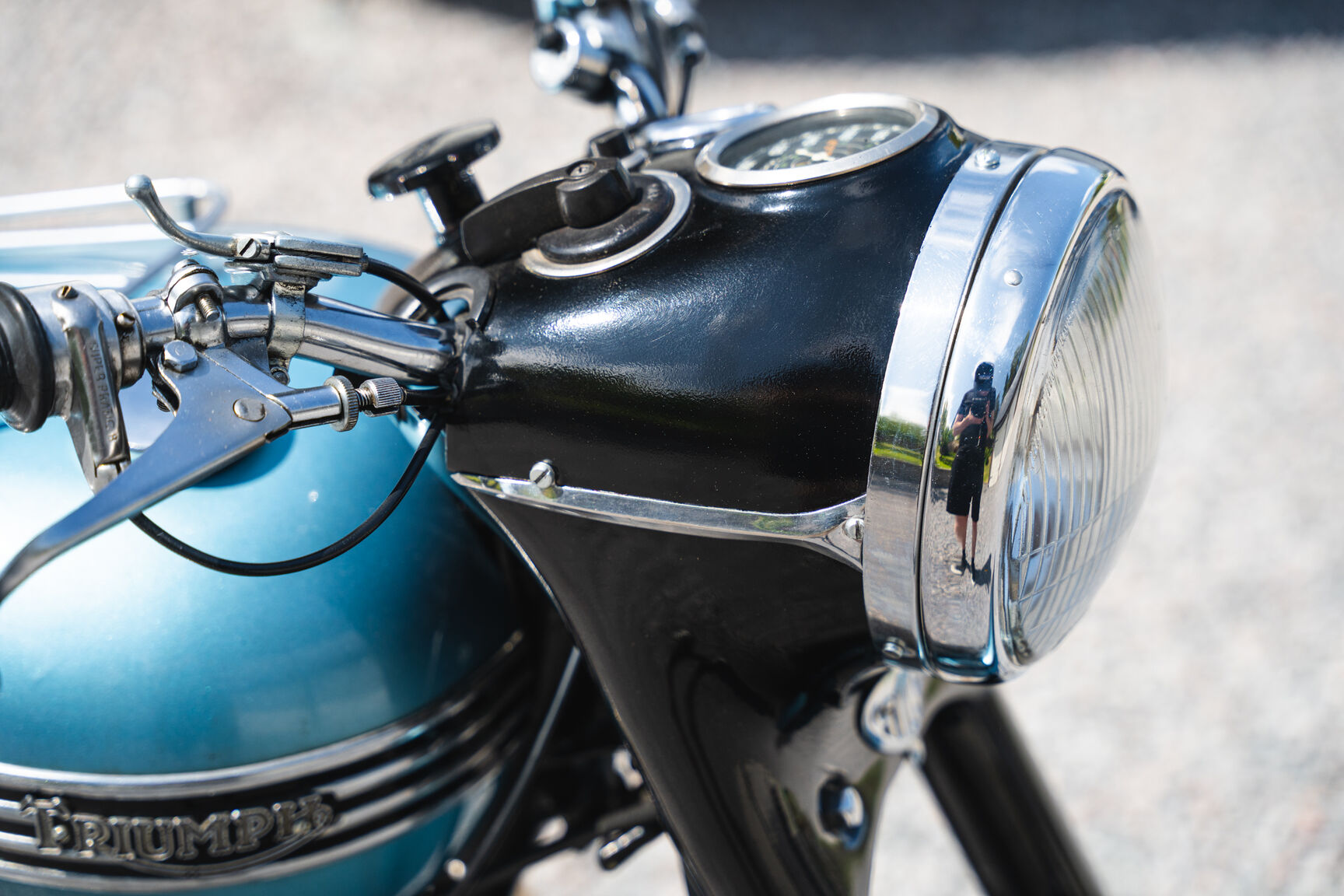 Exterior image of 1956 Triumph Thunderbird (41)