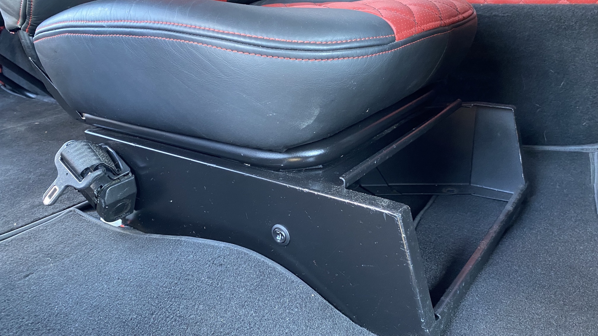 Interiörbild 1996 Mercedes G230 STEYR-PUCH Automat