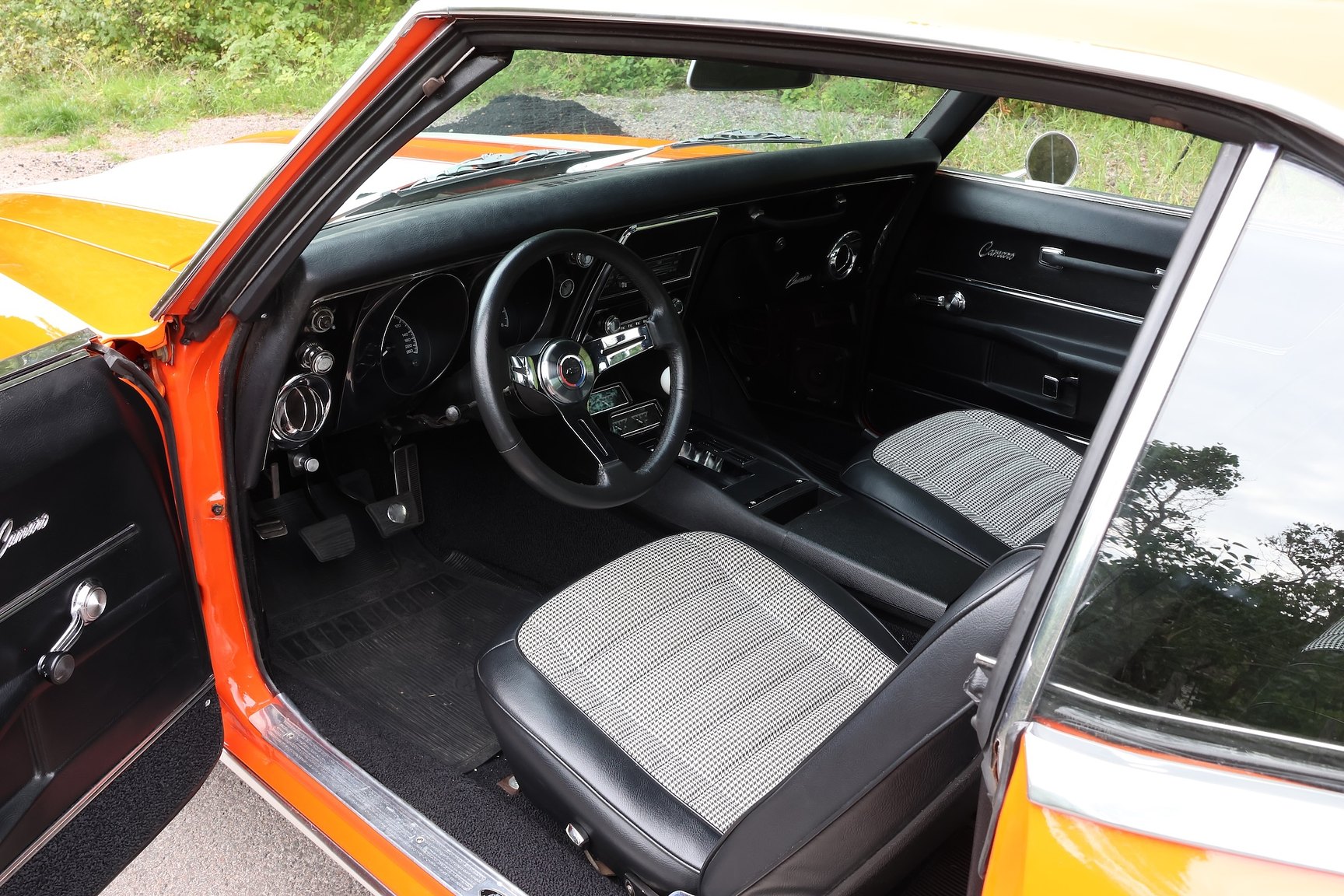 Interiörbild 1968 Chevrolet Camaro Pro Touring (1)