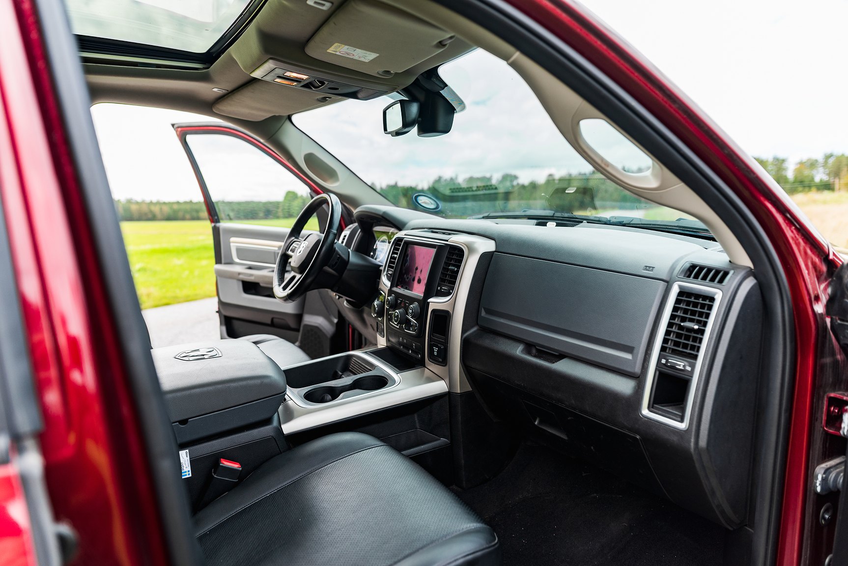 Interior image of 2019 Dodge Ram 1500 Classic Crew Cab 5.7 V8 HEMI 