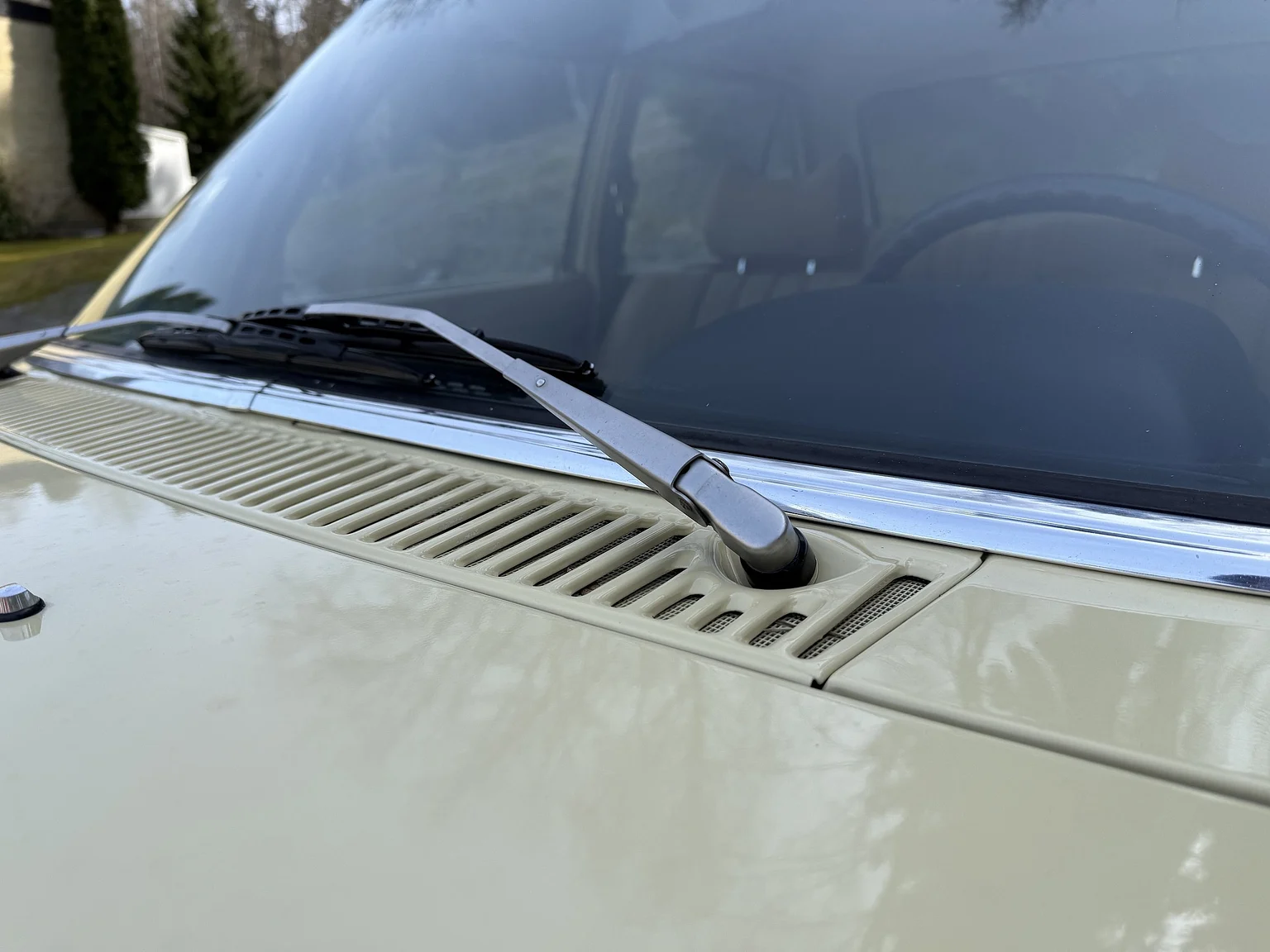 Aussenfoto 1974 Mercedes-Benz 230 Automatic (20)
