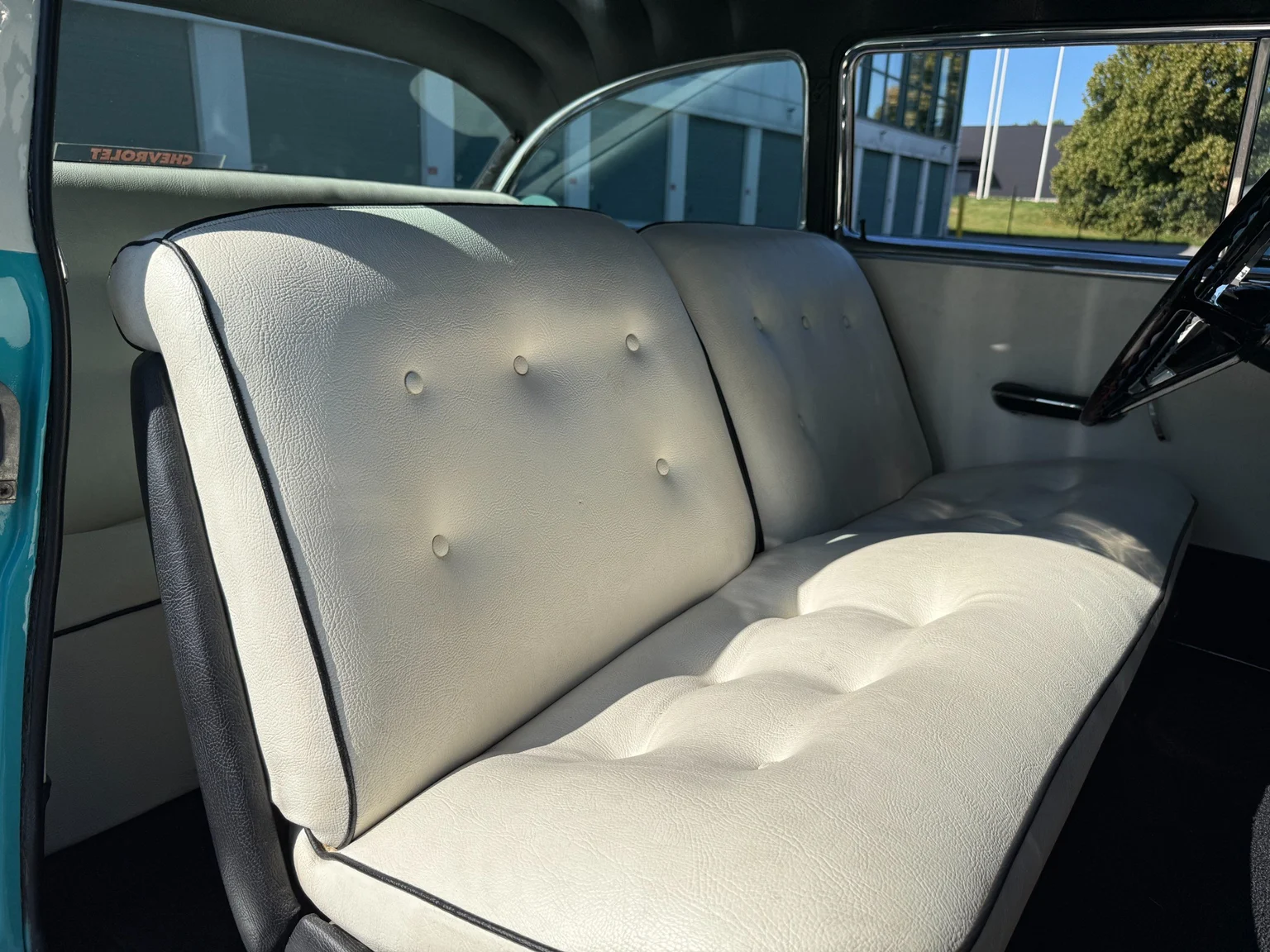 Innenraumfoto von 1956 Chevrolet Bel Air Sport Coupé L98 – NO RESERVE (36)