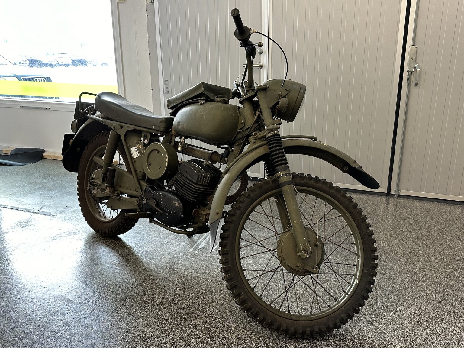 Exteriörbild på 1968 Husqvarna 256A