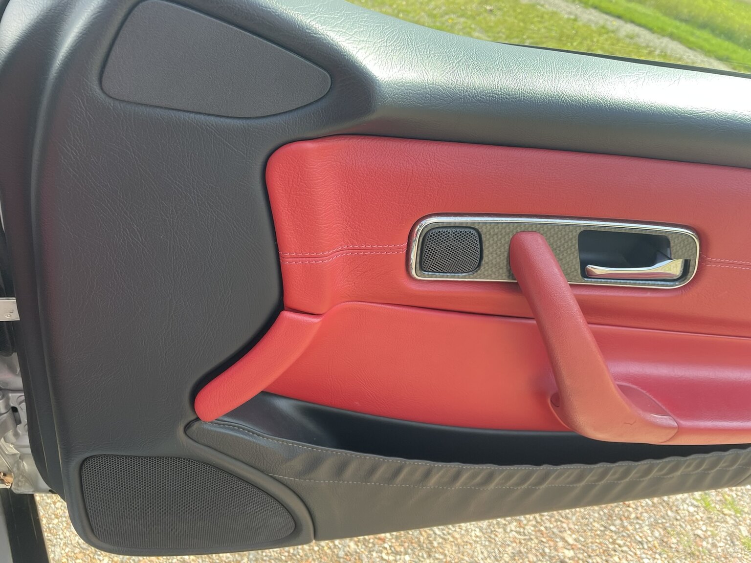 Interior image of 1998 1998 MERCEDES BENZ SLK 230 