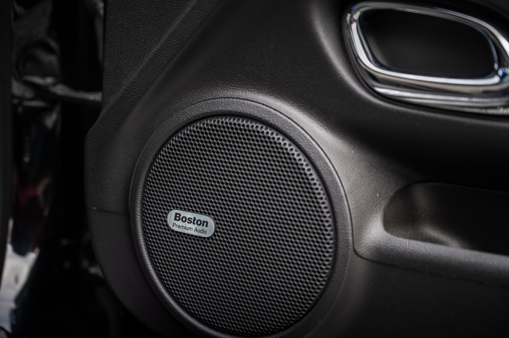 Interiörbild 2010 Chevrolet Camaro SS (73)