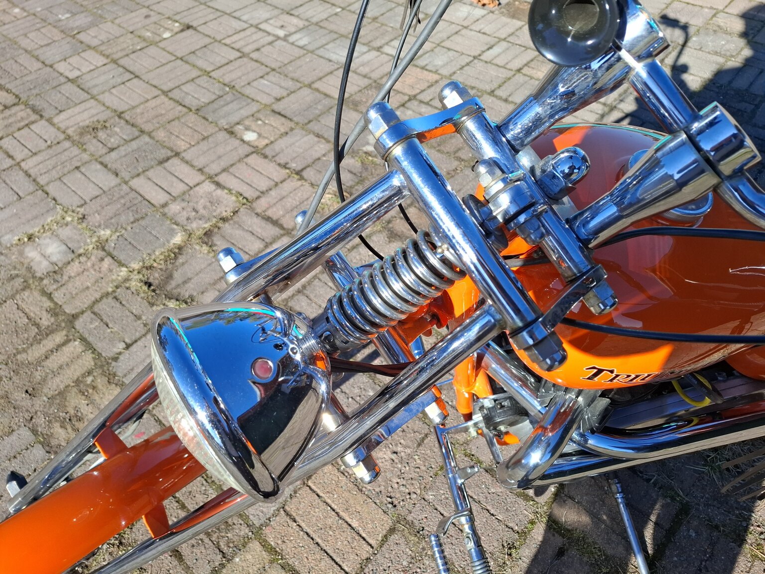 Exteriörbild på 1953 Triumph Thunderbird Chopper