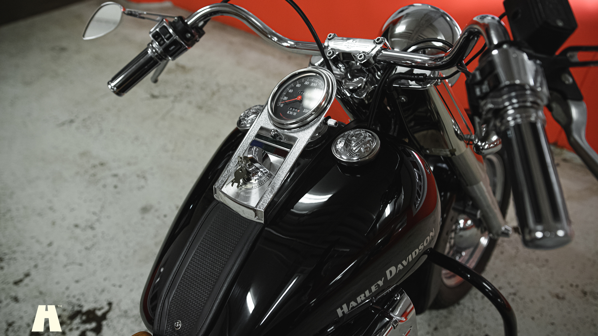 Aussenfoto 1990 Harley Davidson Heritage Softail Classic Custom