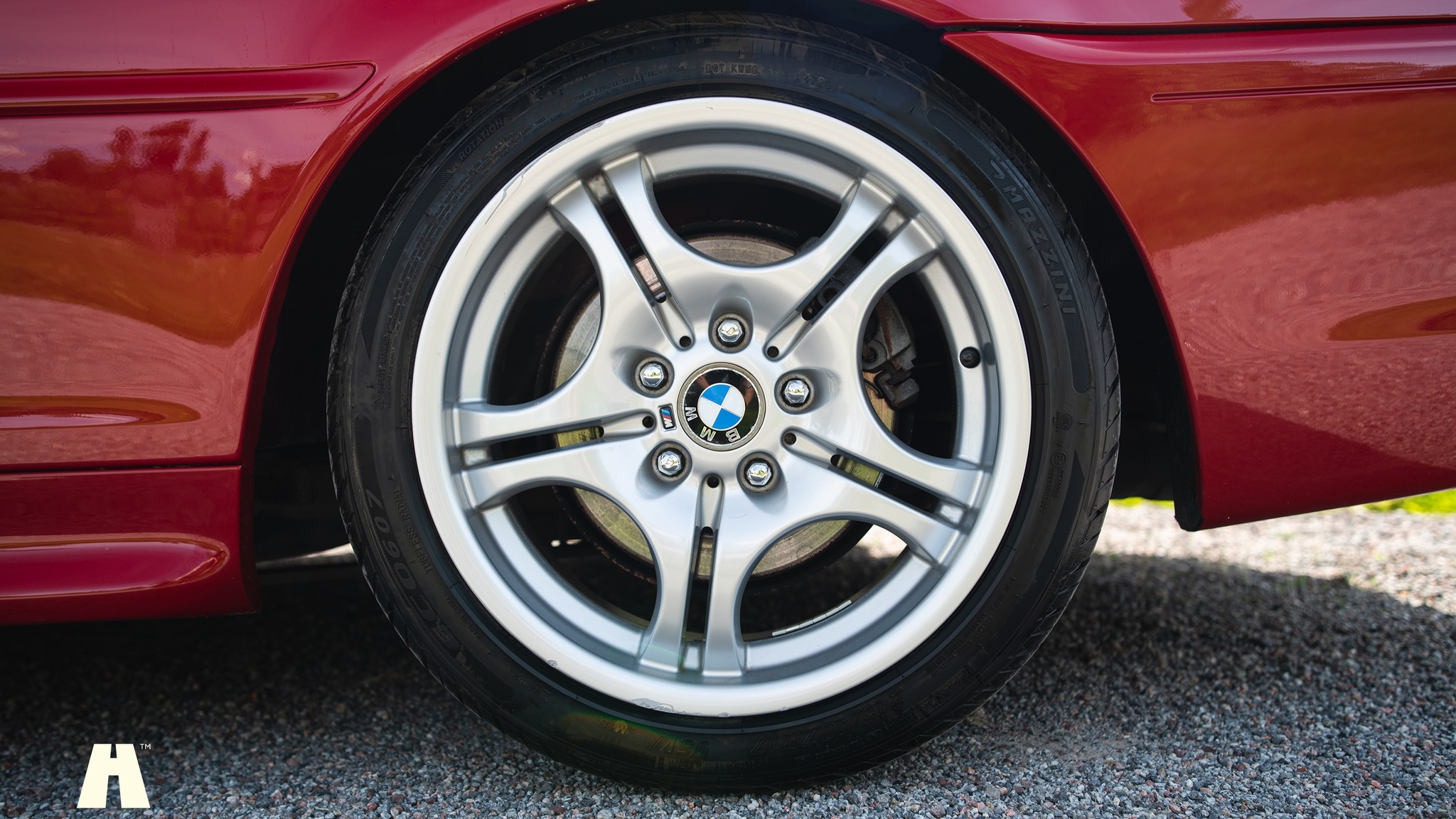 Exteriörbild på 2005 BMW 320ci M-sport Cabriolet