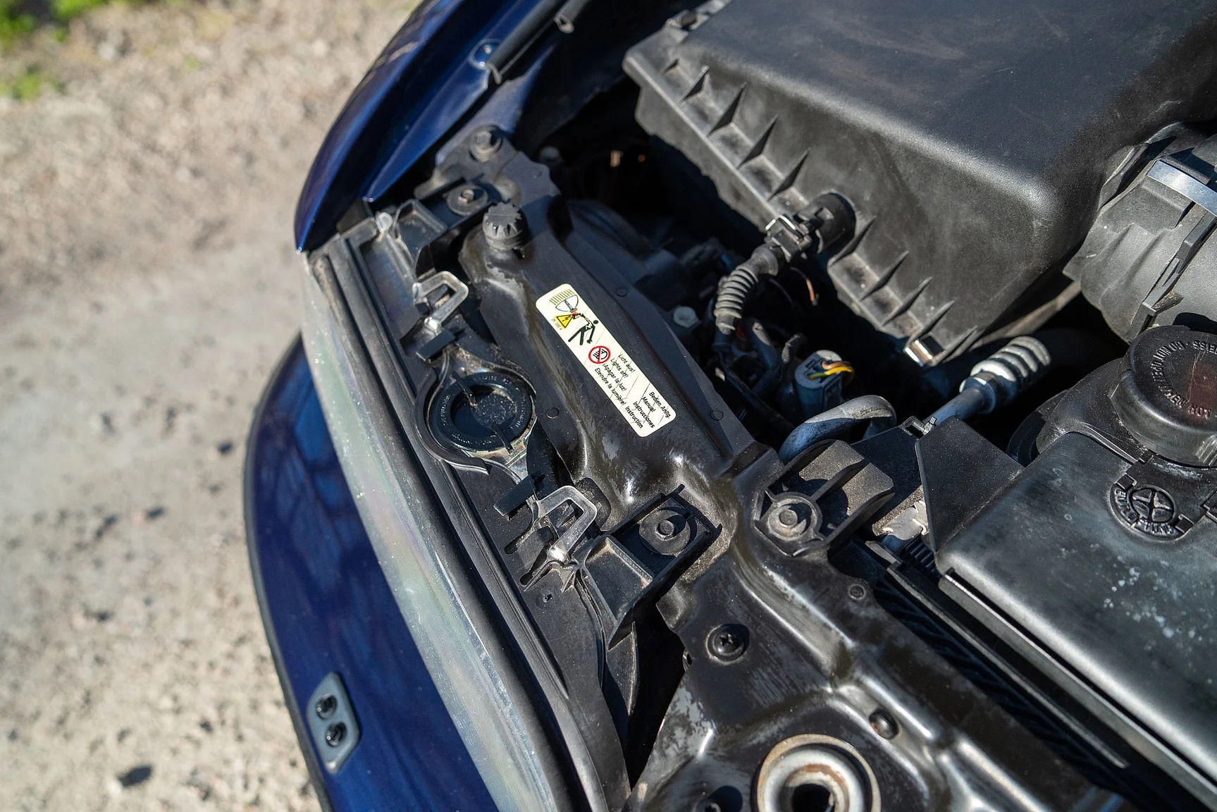 Image of 1996 BMW 540iA (14) mechanics