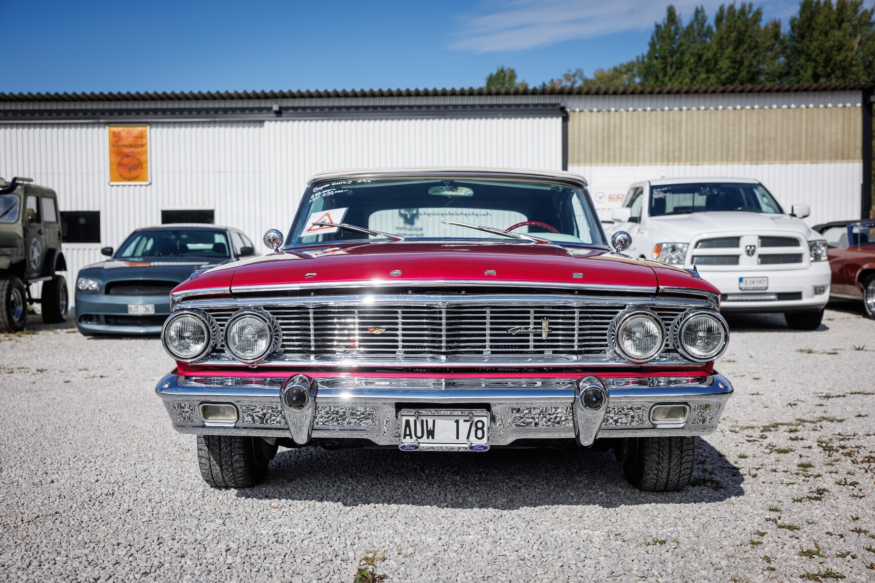 Exteriörbild på 1964 Ford Galaxie 500