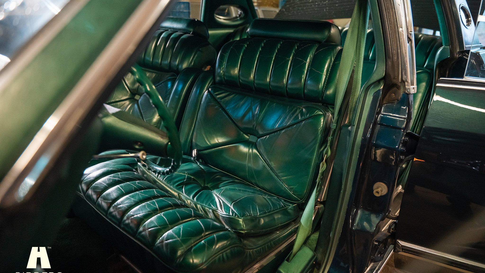 Innenraumfoto von 1977 Lincoln Continental