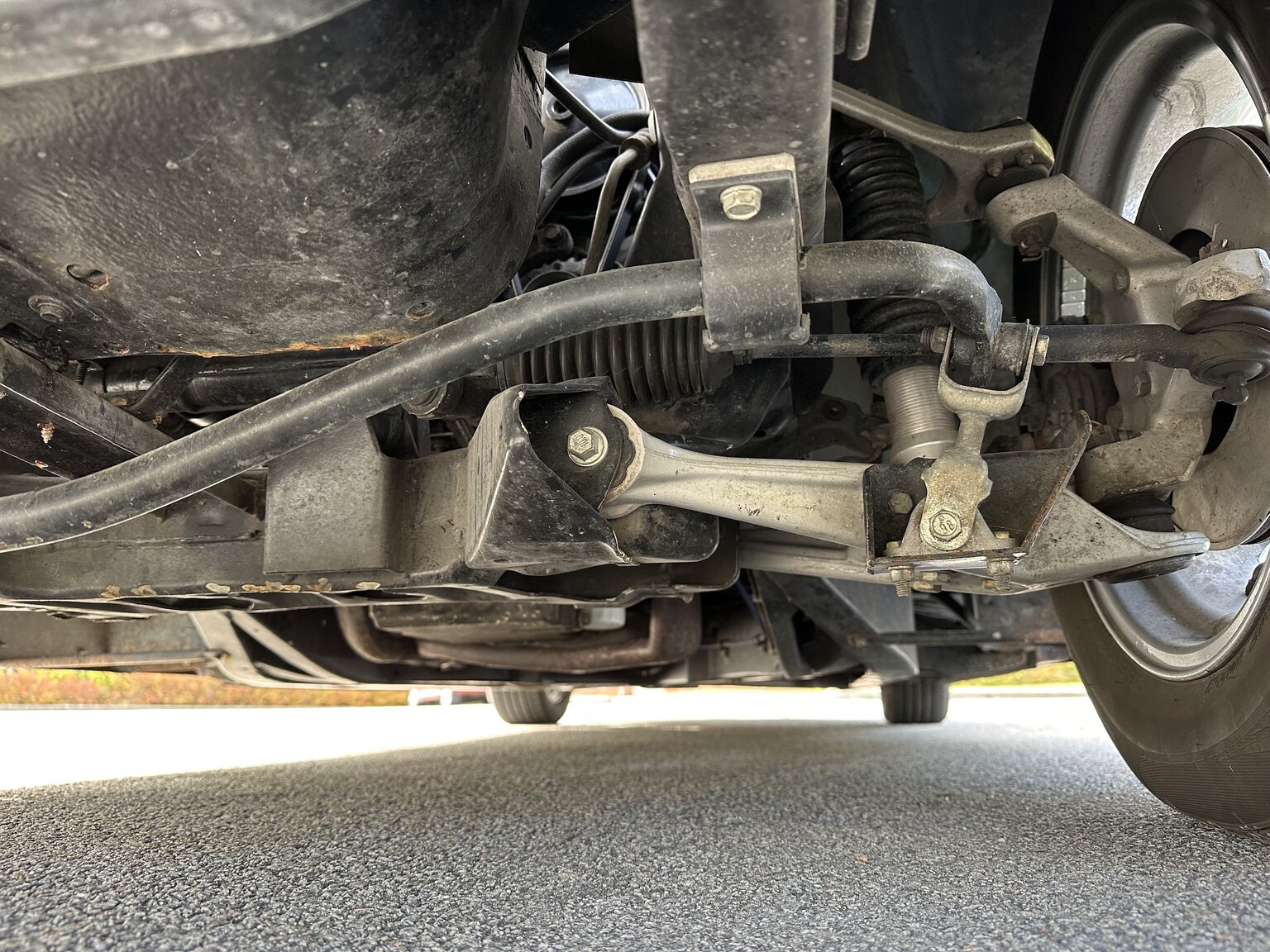 Image of 1948 Oldsmobile Dynamic 78 Club Sedan mechanics (17)