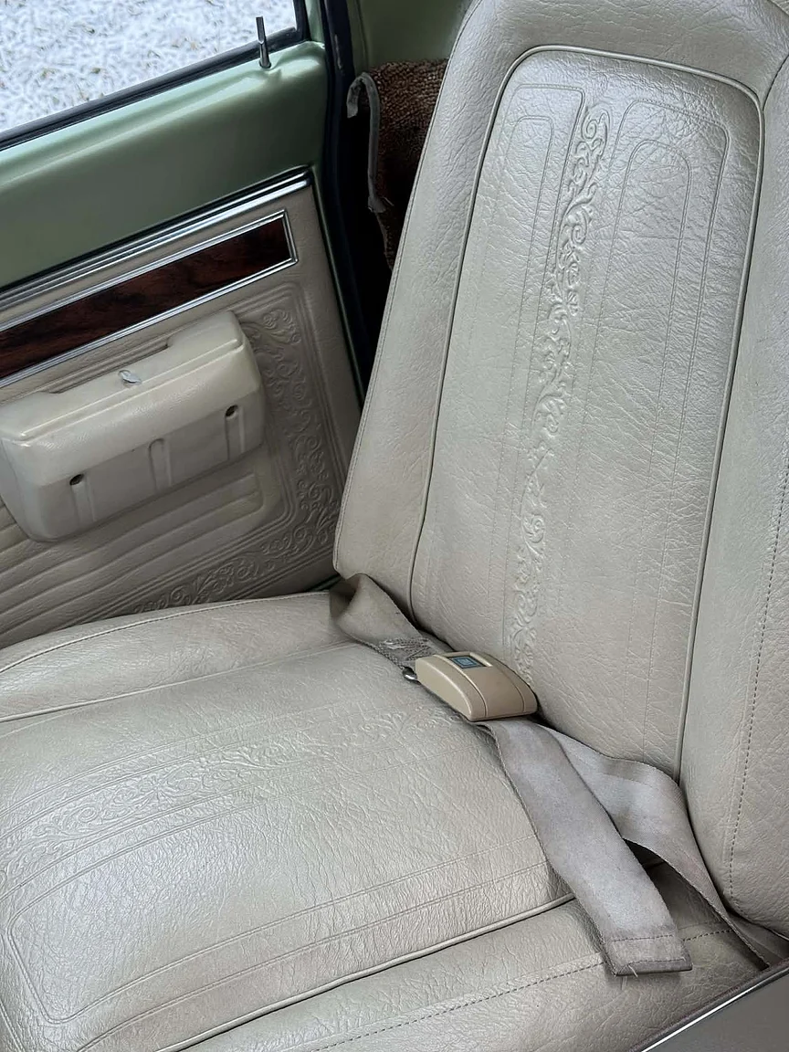 Interior image of 1970 GMC 1500 Custom Sierra Grande – NO RESERVE (59)