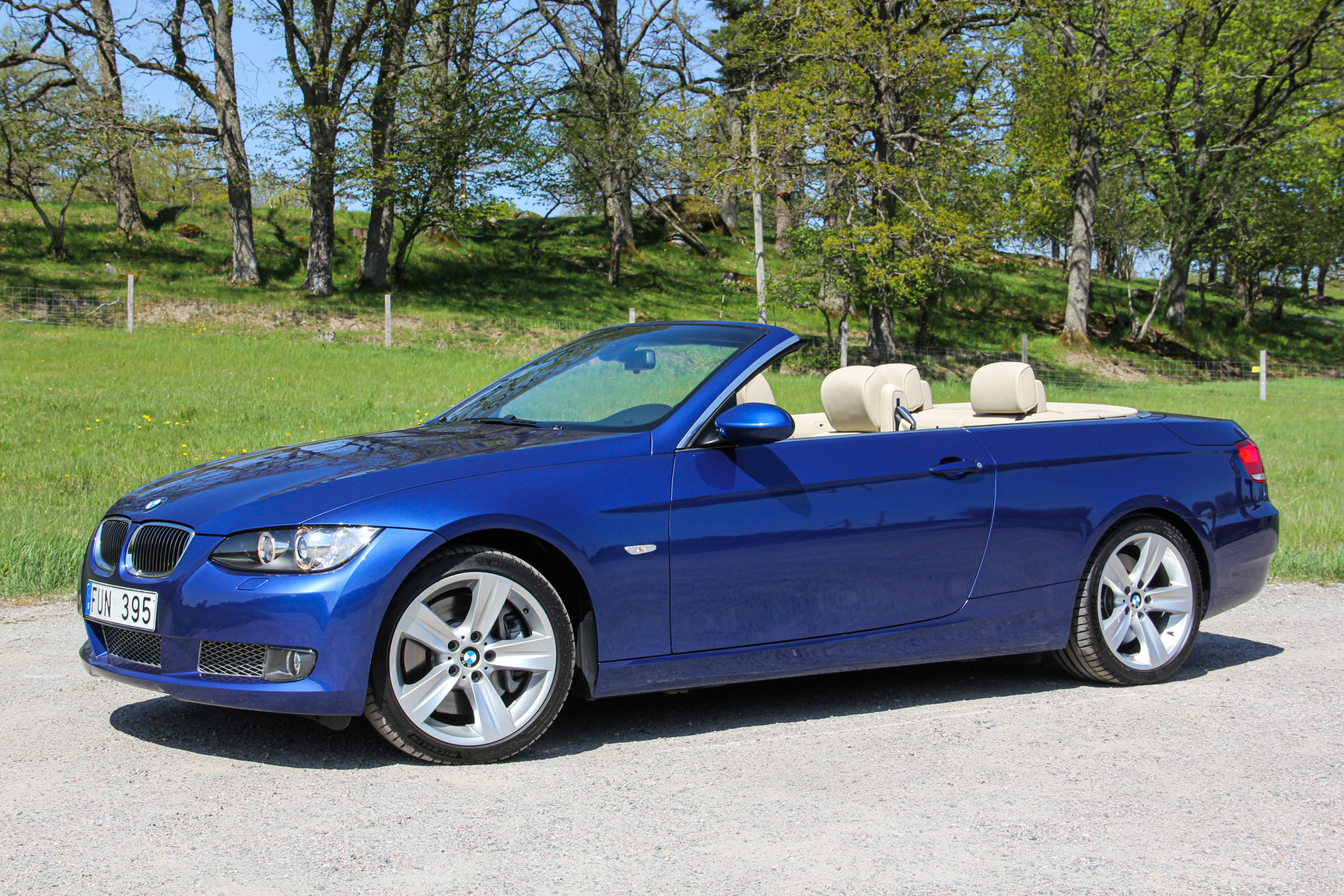 Aussenfoto 2007 BMW 335i Cabriolet (7)