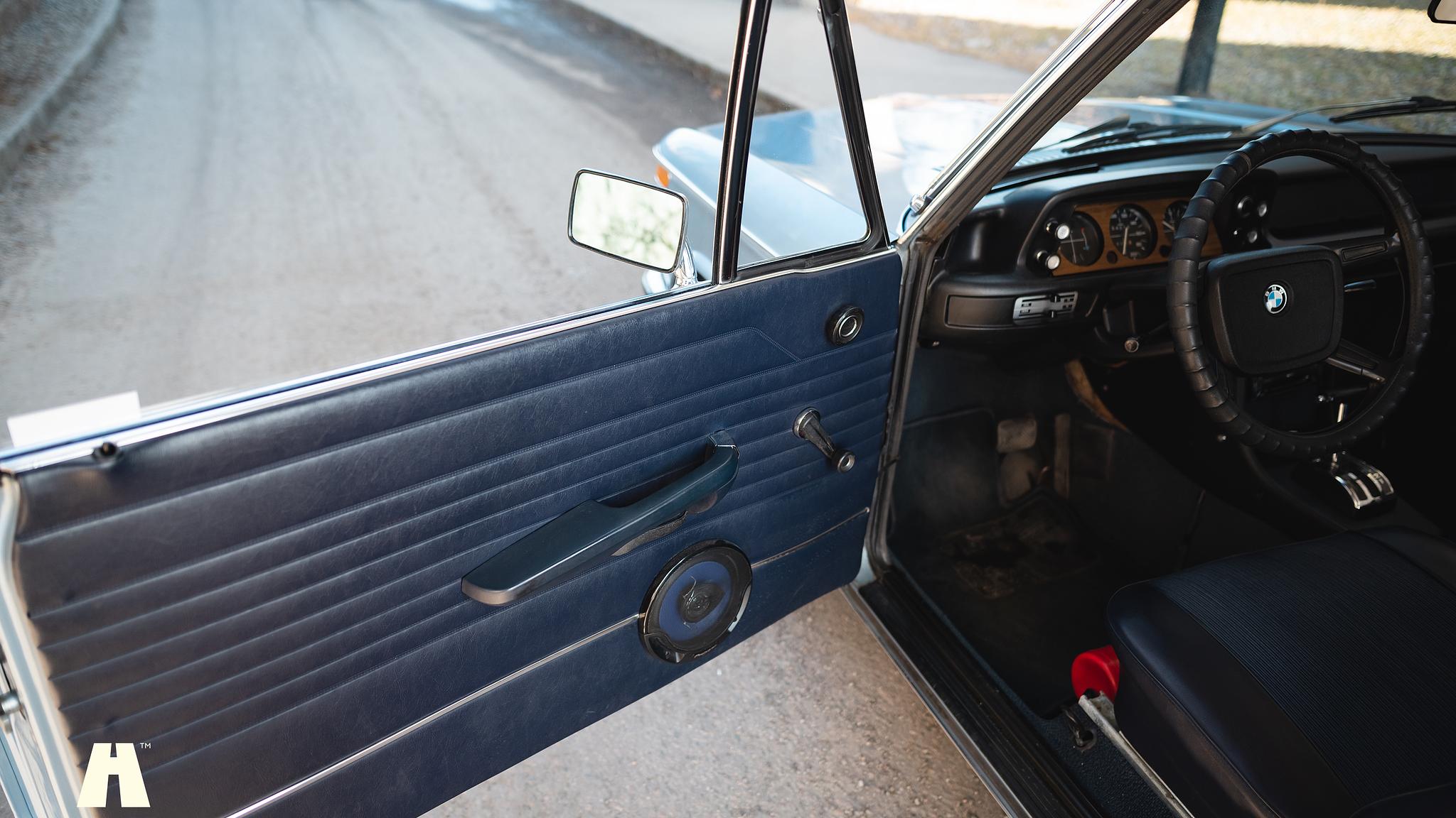 Innenraumfoto von 1974 BMW 2002