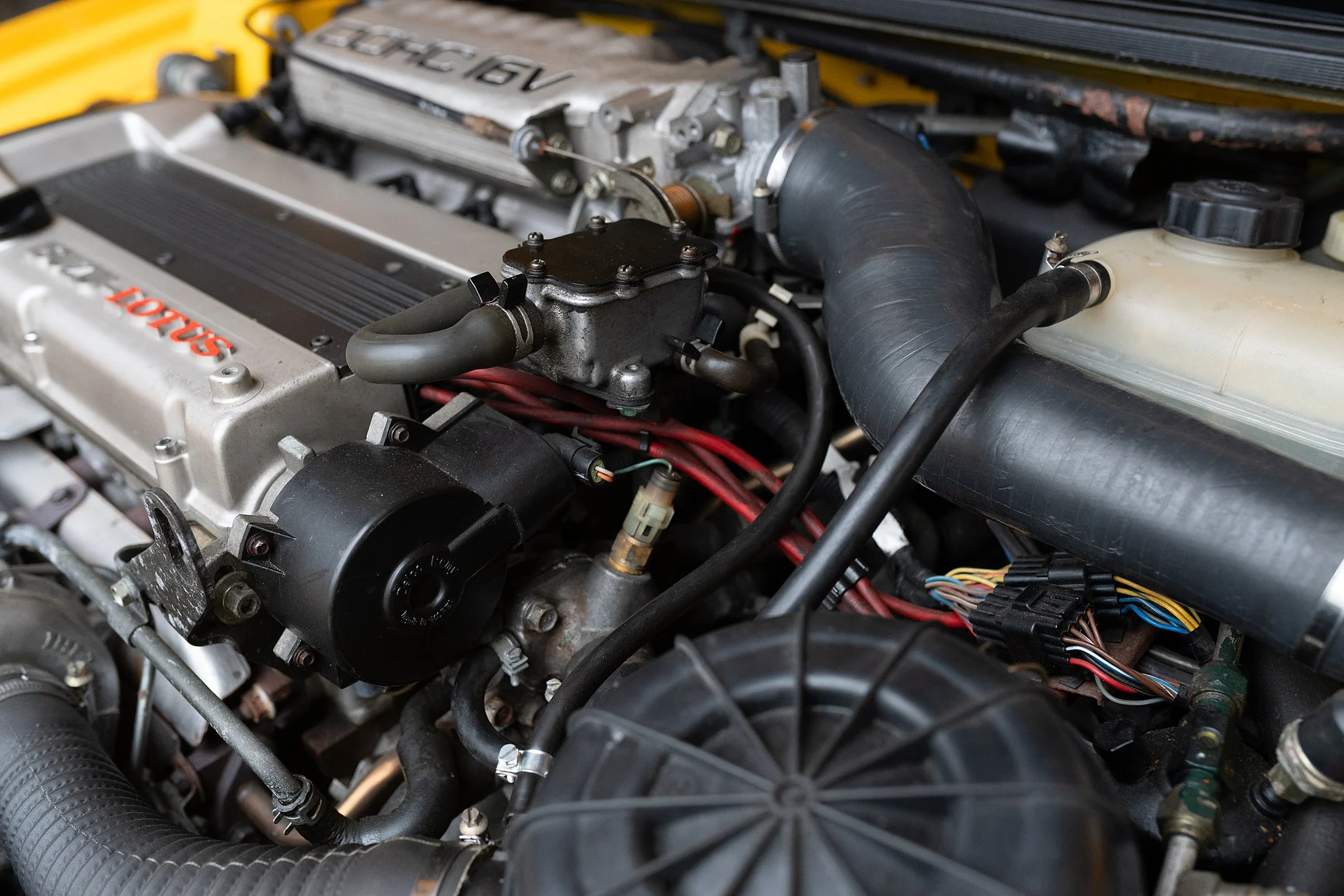 Image of 1995 Lotus Elan Roadster mechanics (16)