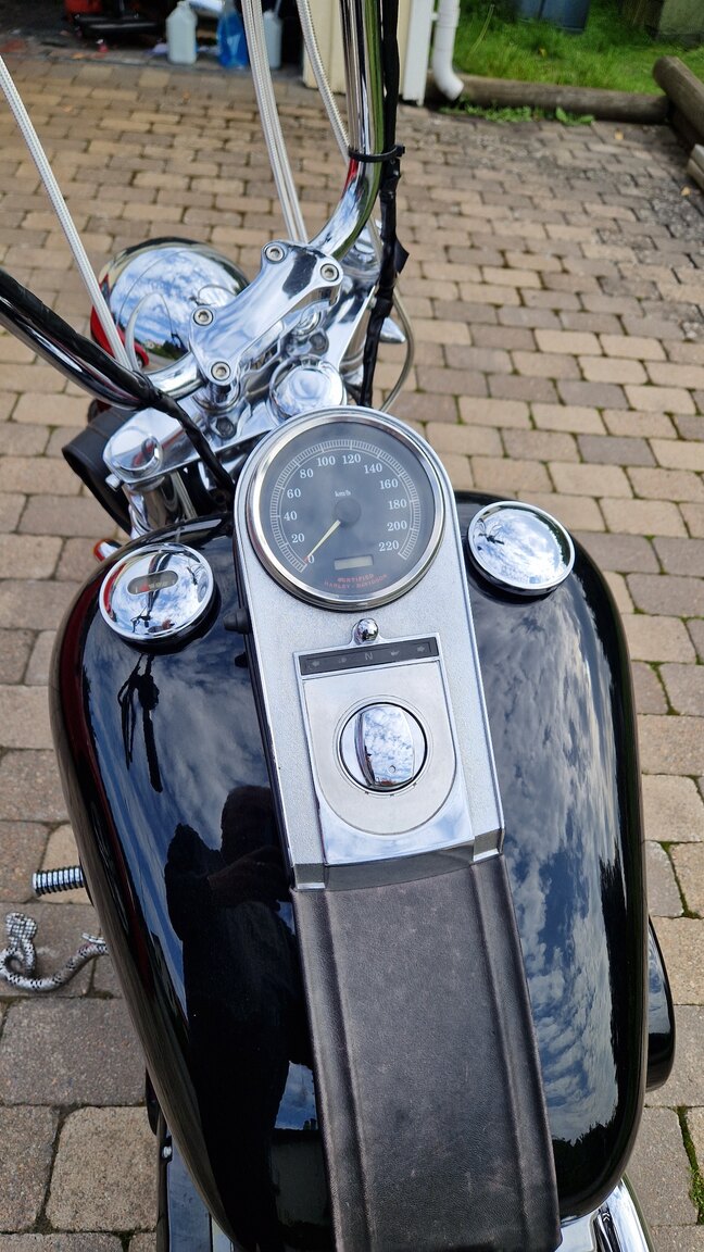 Aussenfoto 2000 Harley-Davidson Softail Standard 1.4 Twin Cam 88B