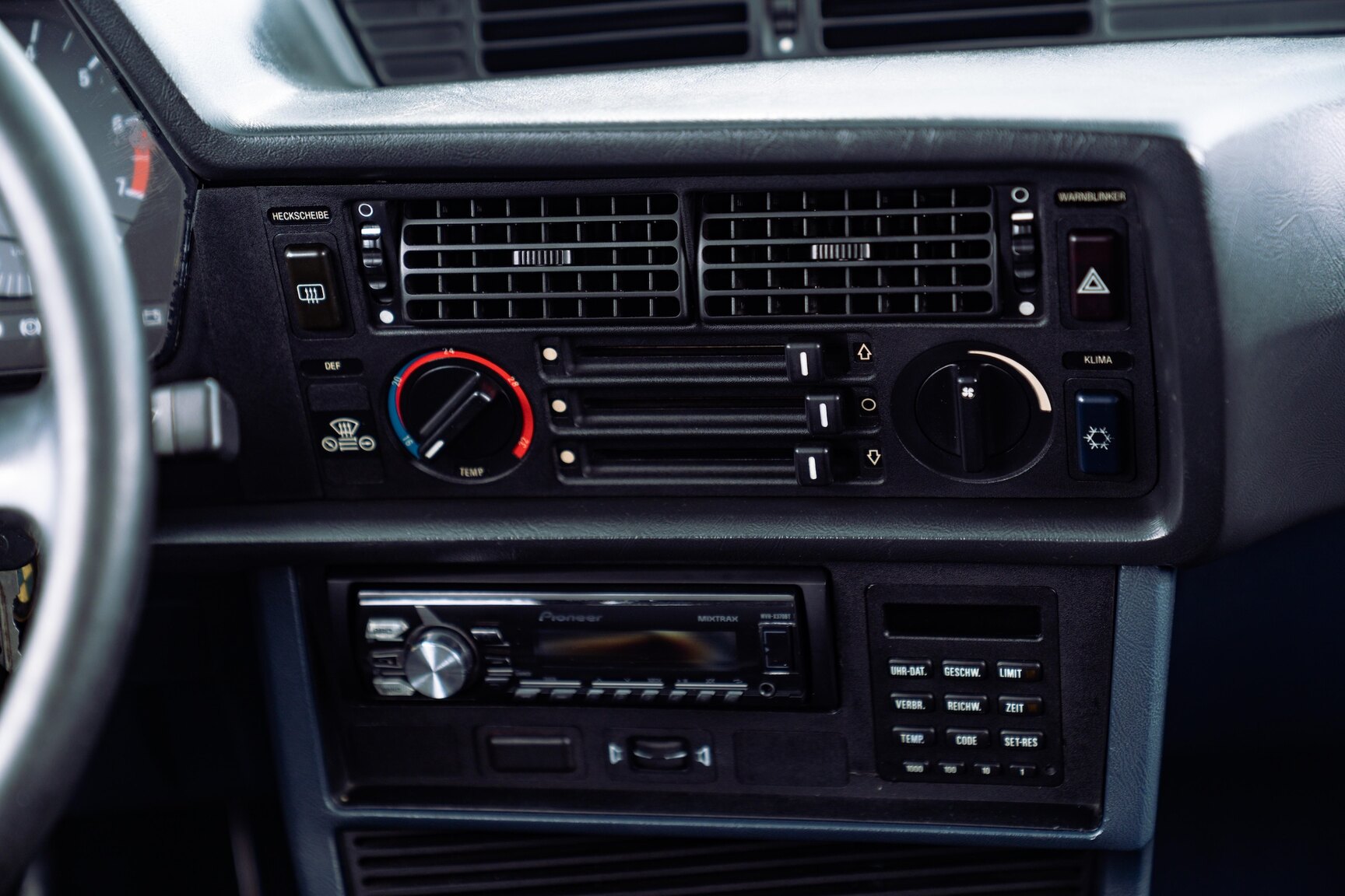 Interiörbild 1986 BMW 635 CSi (47)