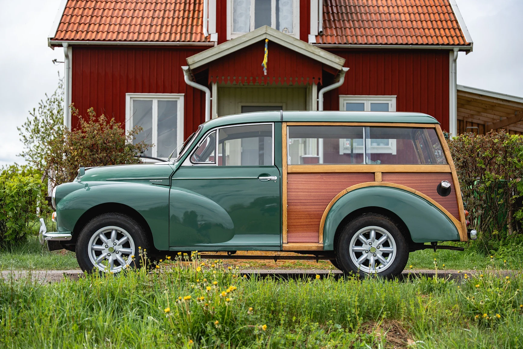 Exteriörbild på 1968 Morris Minor Traveller (10)