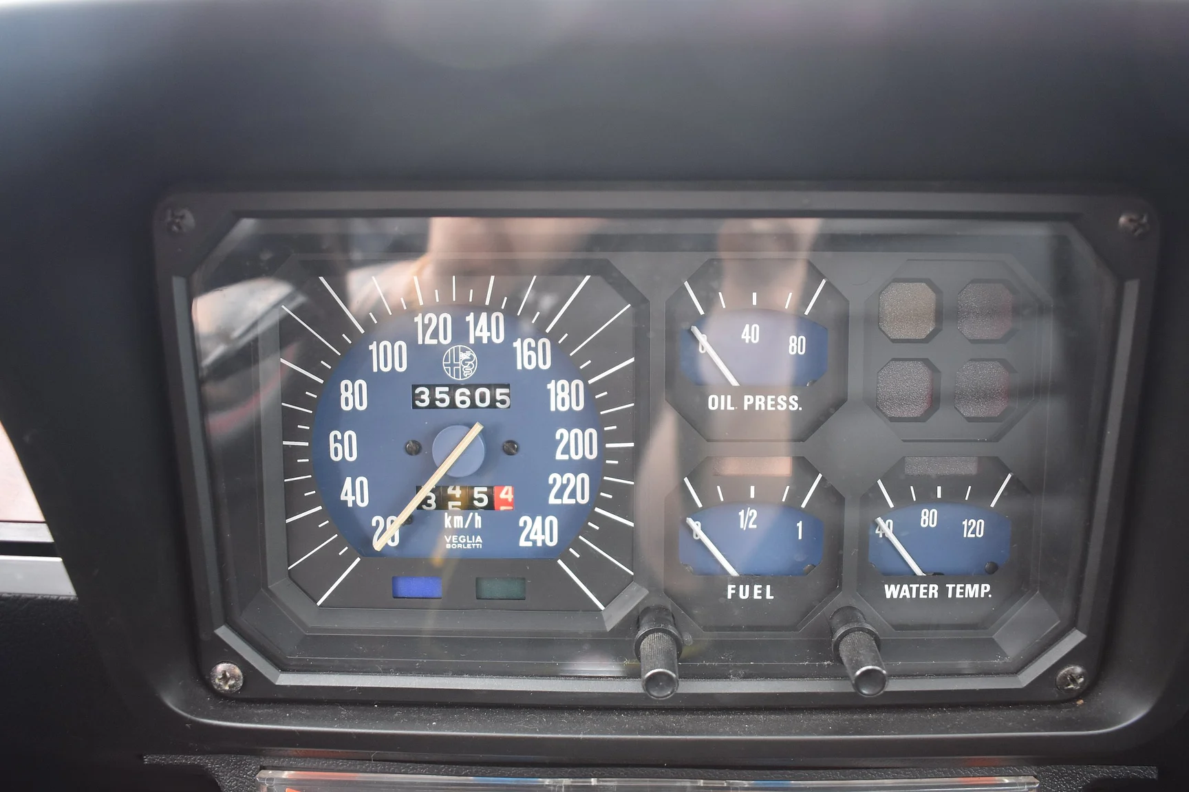 Innenraumfoto von 1981 Alfa Romeo Alfetta GTV (25)