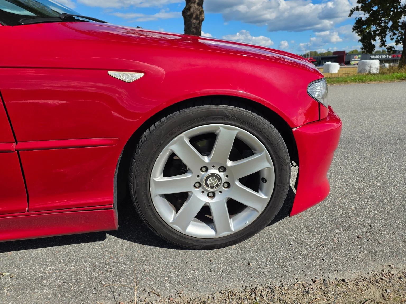 Aussenfoto 2002 BMW 330Ci Convertible (28)
