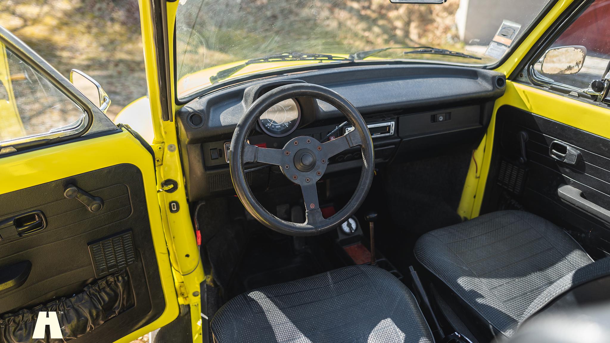 Interiörbild 1974 Volkswagen Bubbla 1303LS Cabriolet Svensksåld 