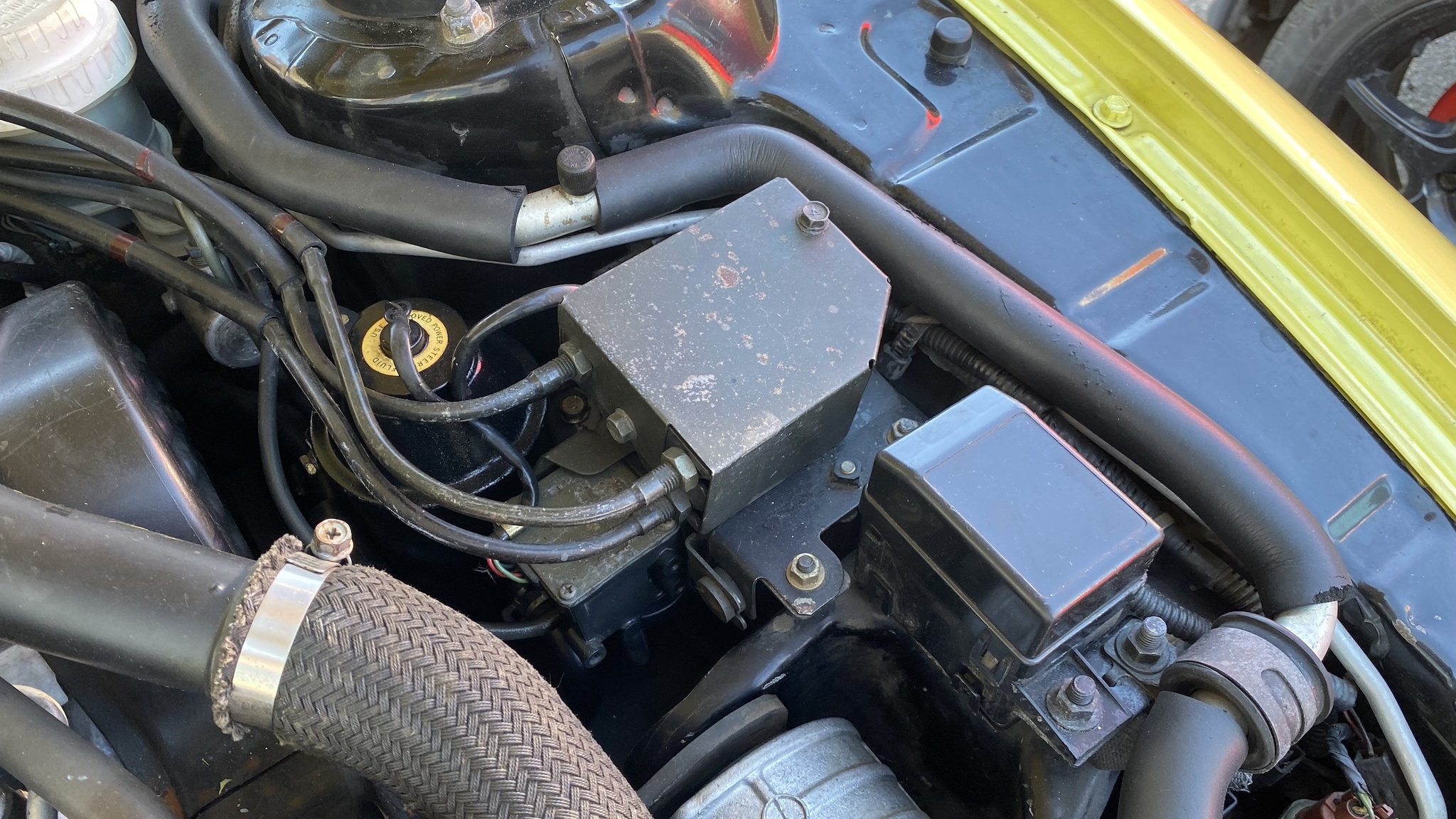 Image of 1992 Dodge Stealth (9) mechanics