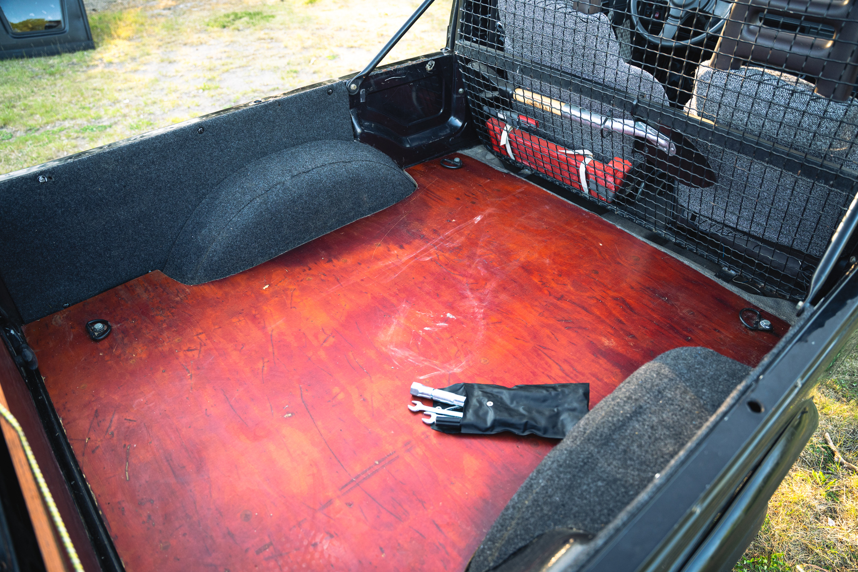 Interior image of 1987 Suzuki SJ413 long