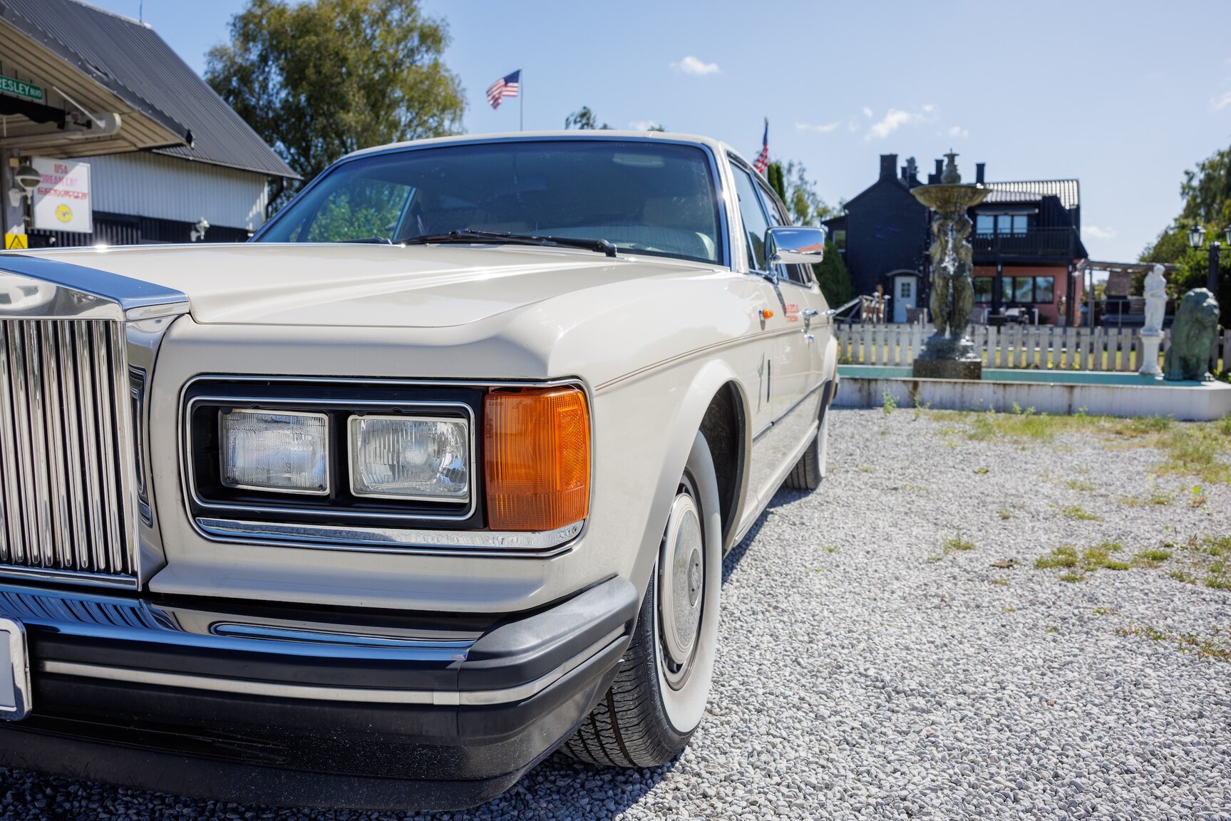 Exteriörbild på 1991 Rolls Royce Silver Spur LWB