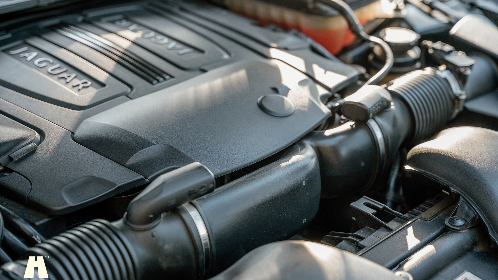 Image of 2010 Jaguar XFR (8) mechanics