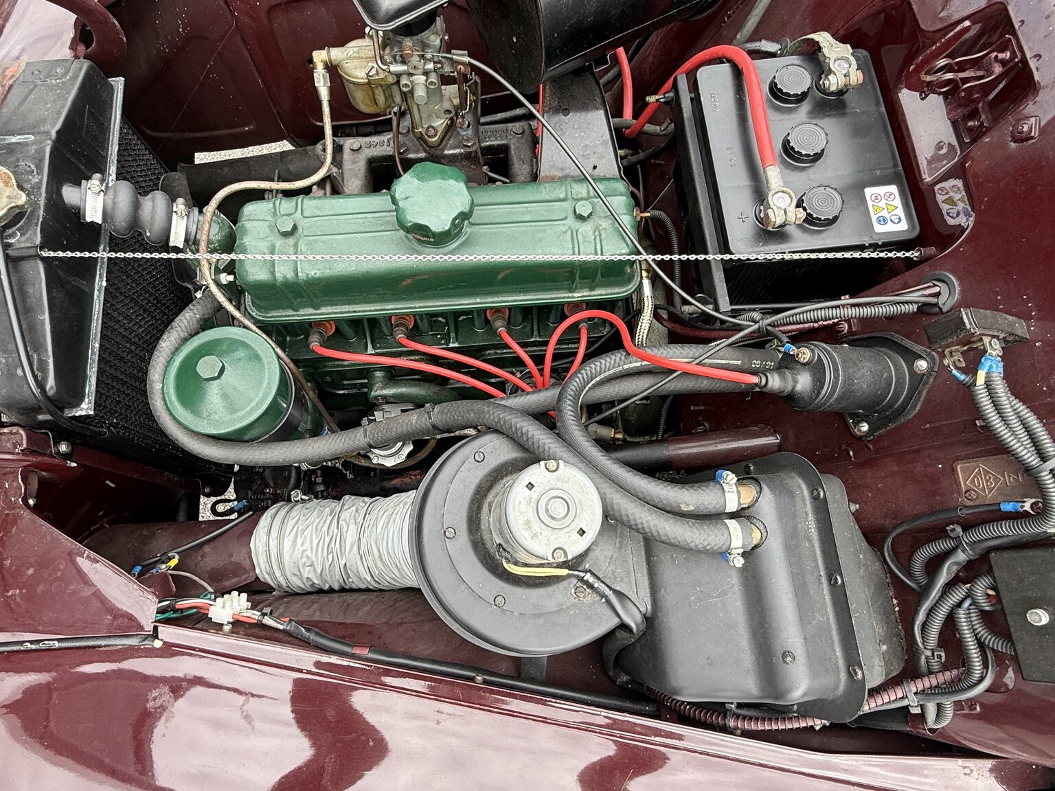 Image of 1953 Volvo PV 444 ES mechanics