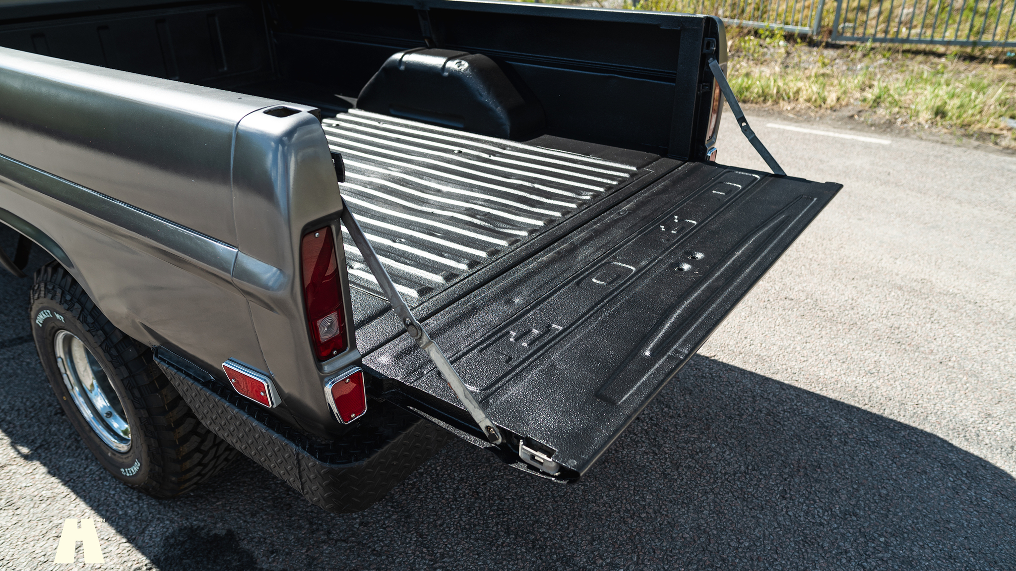 Exterior image of 1969 Ford F100 (55)
