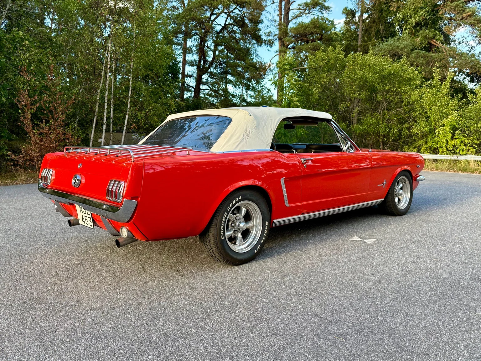 Aussenfoto 1965 Ford Mustang Cabriolet (10)