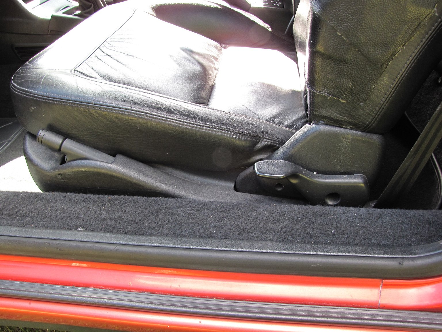 Interior image of 1999 Peugeot 306 Cabriolet 2.0 Manuell