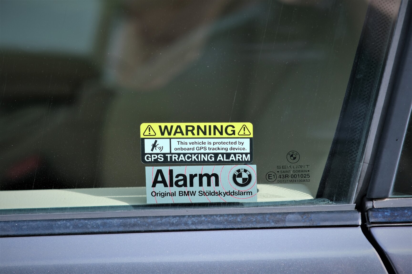 Exteriörbild på 2002  BMW 330Ci 