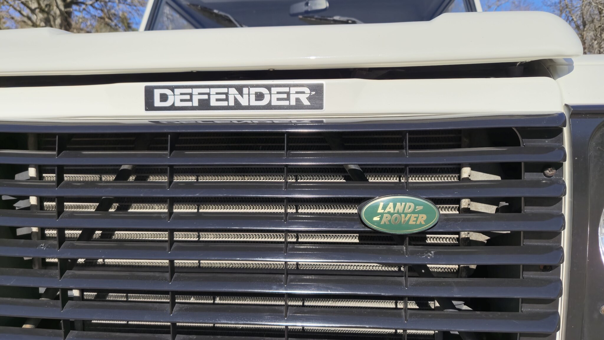 Exterior image of 1999 Land Rover Defender Single Cab Pickup