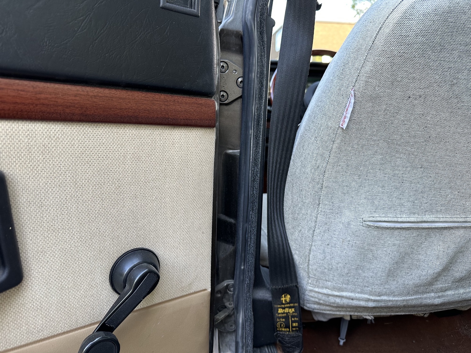 Interior image of 1984 Alfa Romeo Alfetta 2000