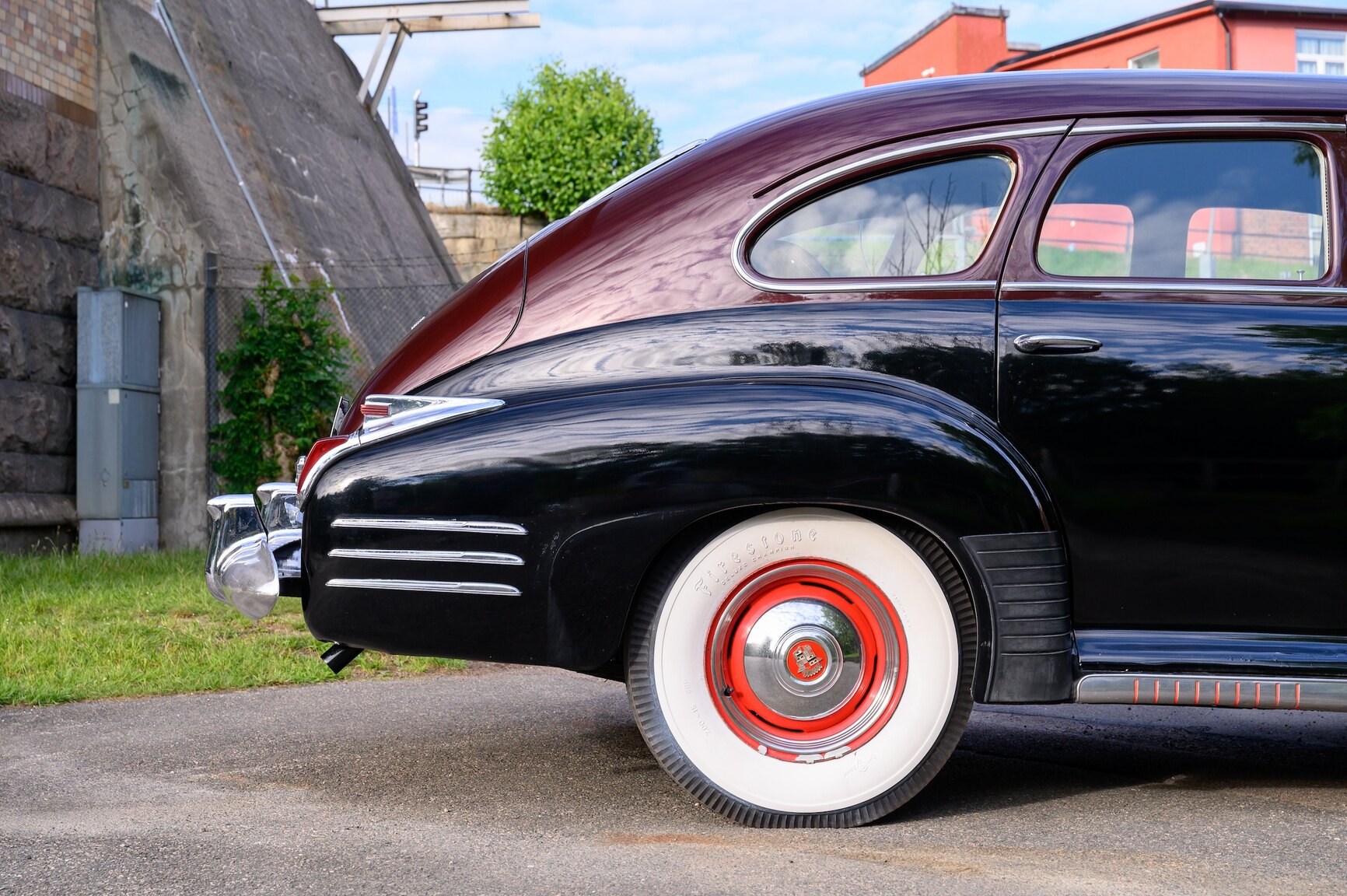 Exterior image of 1941 Cadillac Model Sixty-One Fastback (59)